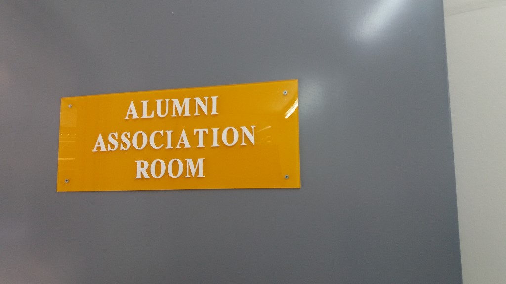 ../Images/alumni_room_11.jpg